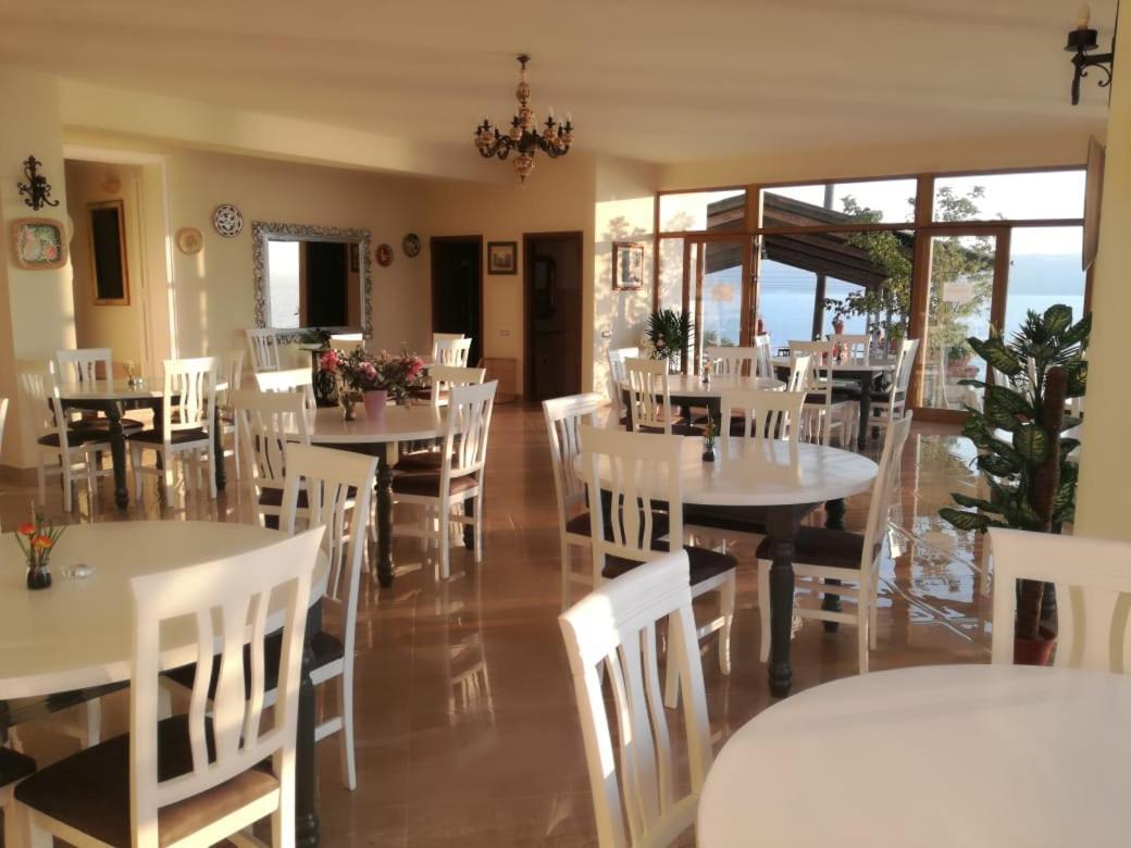Hotel "San Saena " Radhimë Εξωτερικό φωτογραφία