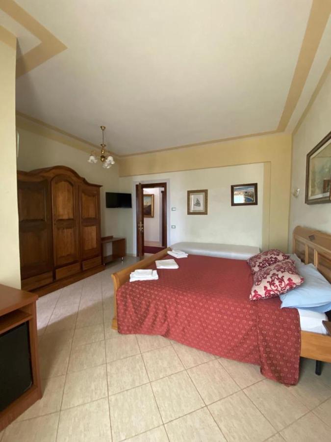 Hotel "San Saena " Radhimë Εξωτερικό φωτογραφία