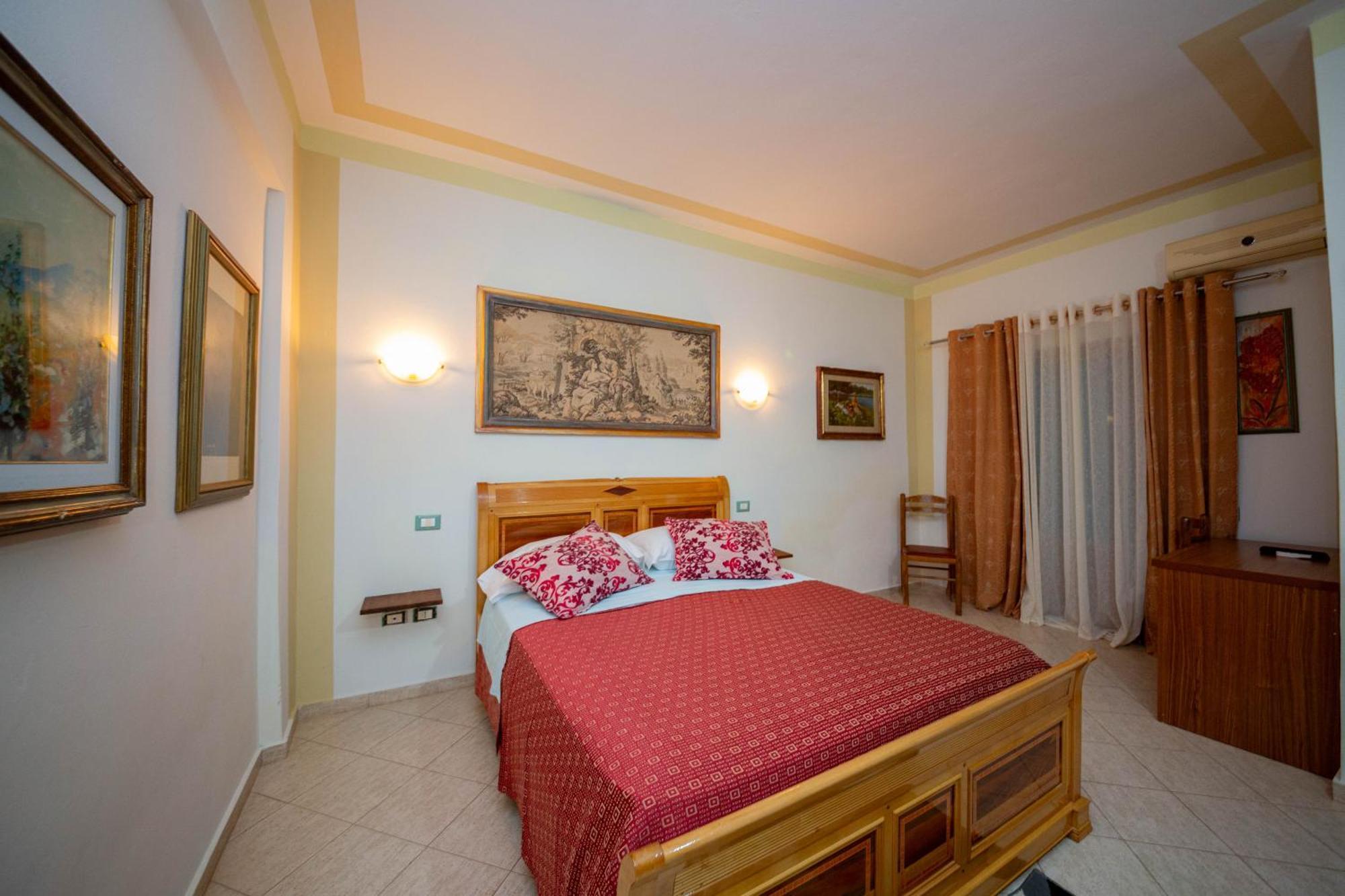 Hotel "San Saena " Radhimë Εξωτερικό φωτογραφία