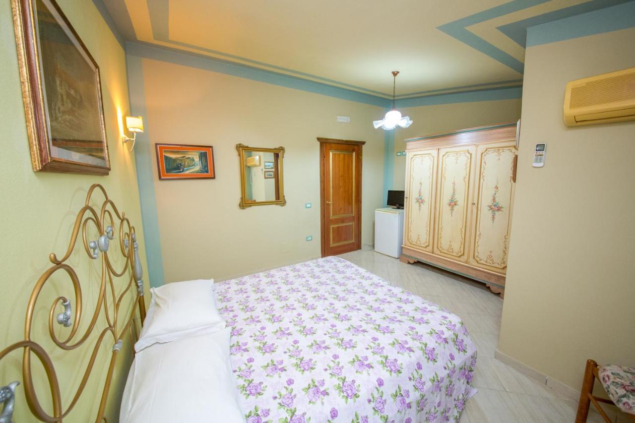 Hotel "San Saena " Radhimë Εξωτερικό φωτογραφία